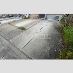 16/24 駐車場