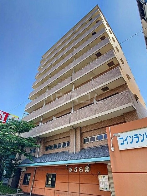 ロイヤル3101の外観