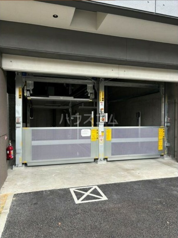 3/10 駐車場