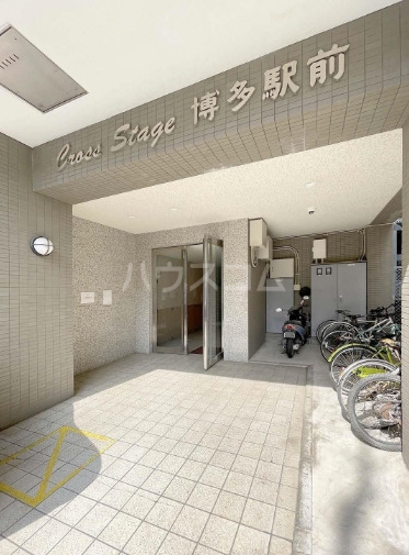 20/29 エントランス