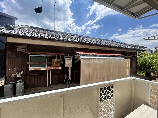 21/30 バルコニー