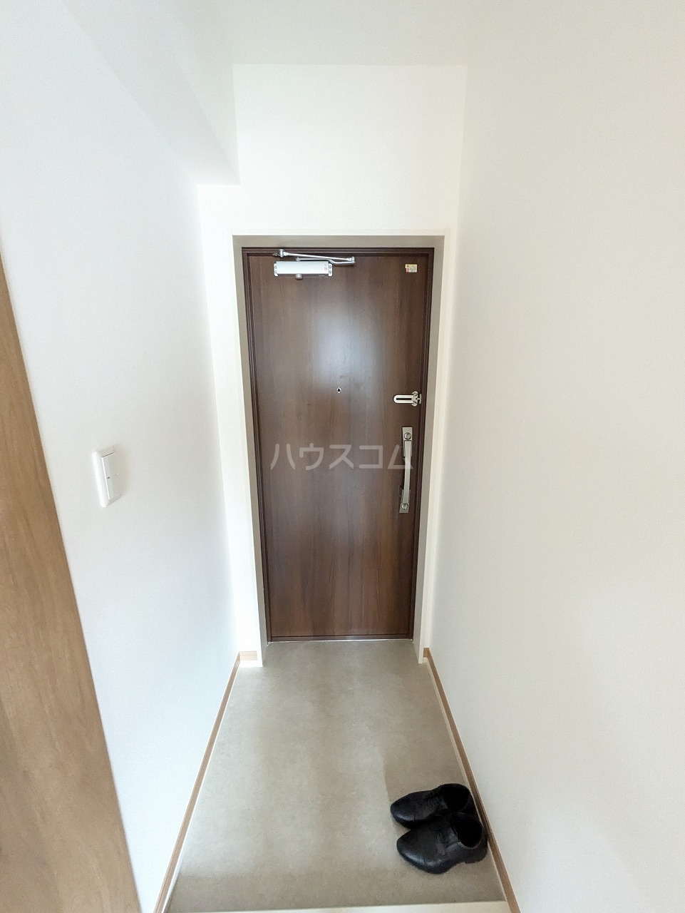 13/30 玄関