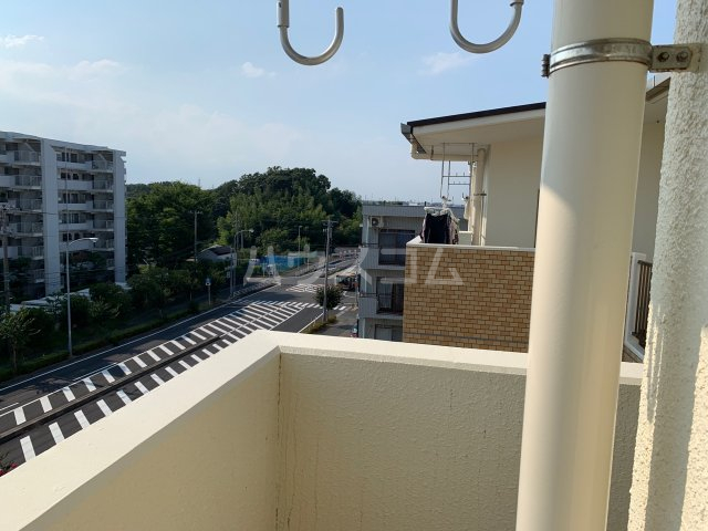 19/29 バルコニー