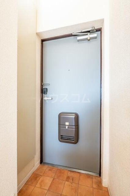 13/30 玄関