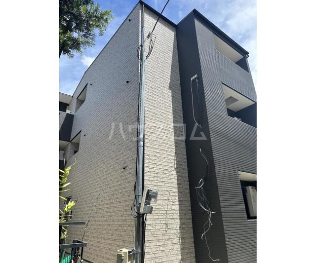 17/26 エントランス