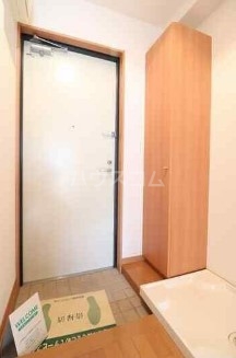 16/26 エントランス