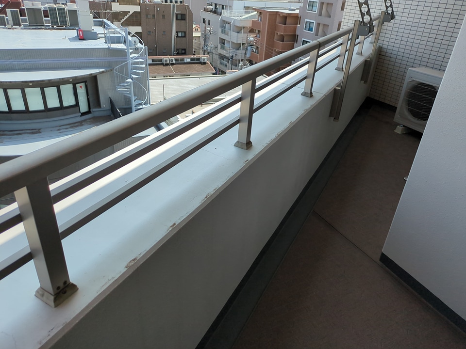 20/30 バルコニー