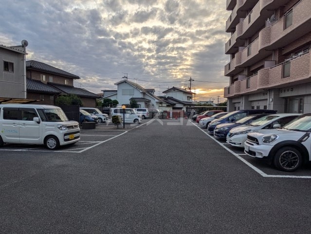 29/30 駐車場
