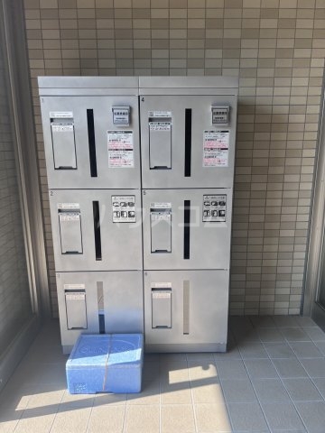 21/24 エントランス