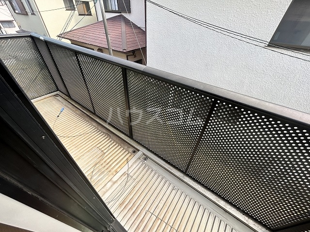 23/30 バルコニー