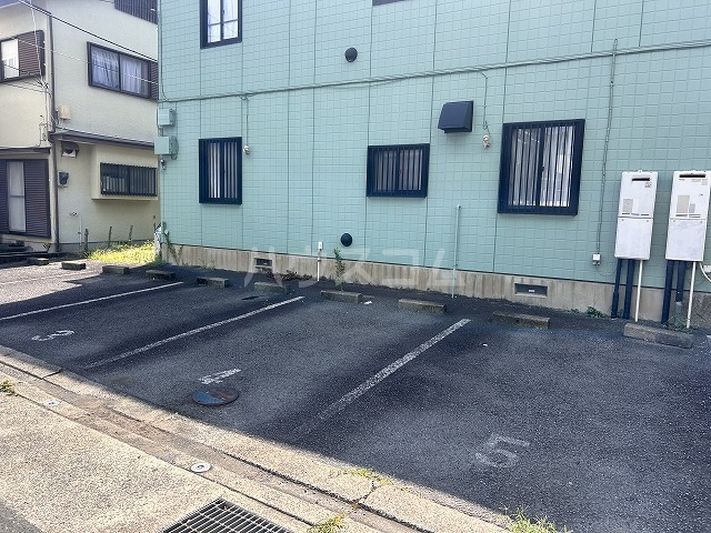 29/30 駐車場