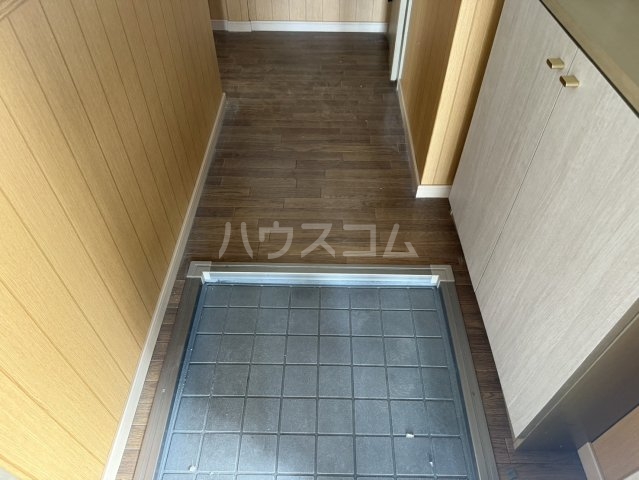 15/28 玄関