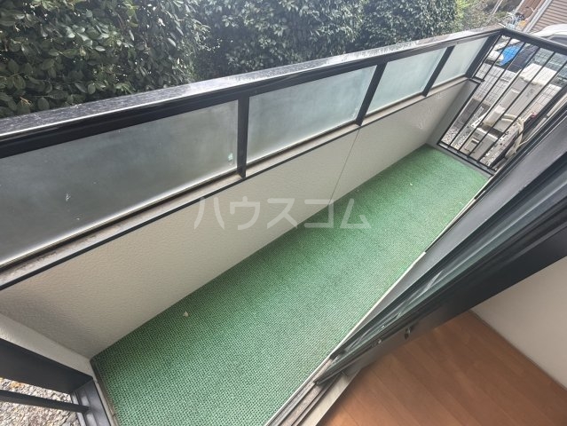 21/28 バルコニー