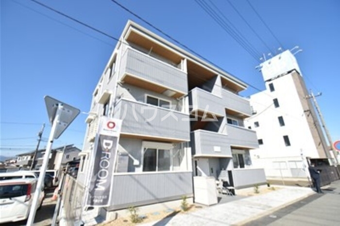 20/27 エントランス