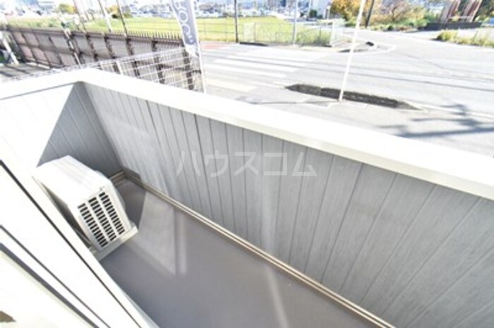 16/27 バルコニー