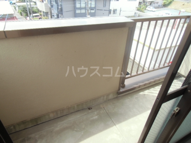 13/22 バルコニー