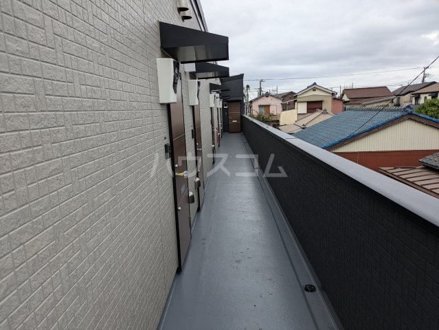 17/27 バルコニー
