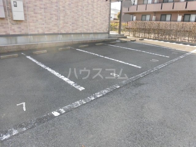 19/29 駐車場