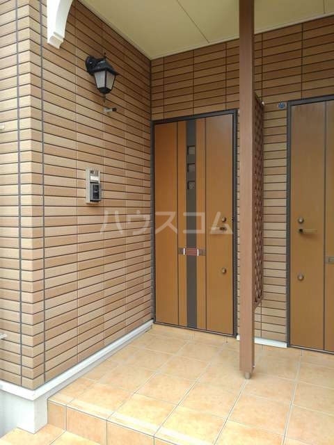 15/21 エントランス