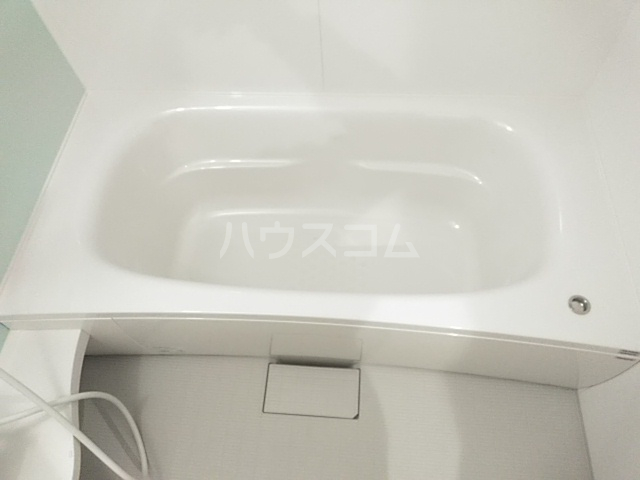 14/30 浴室