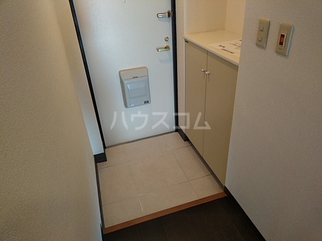 13/30 玄関