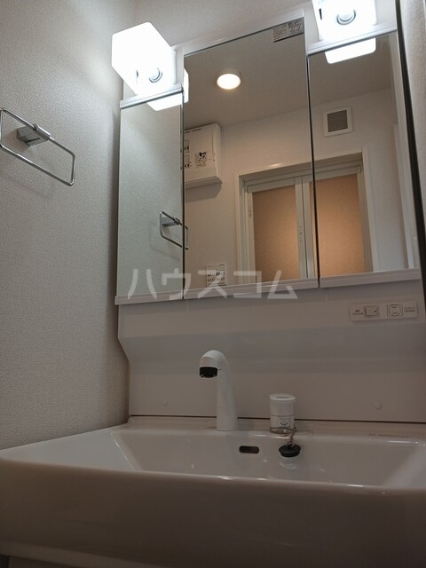 18/30 洗面