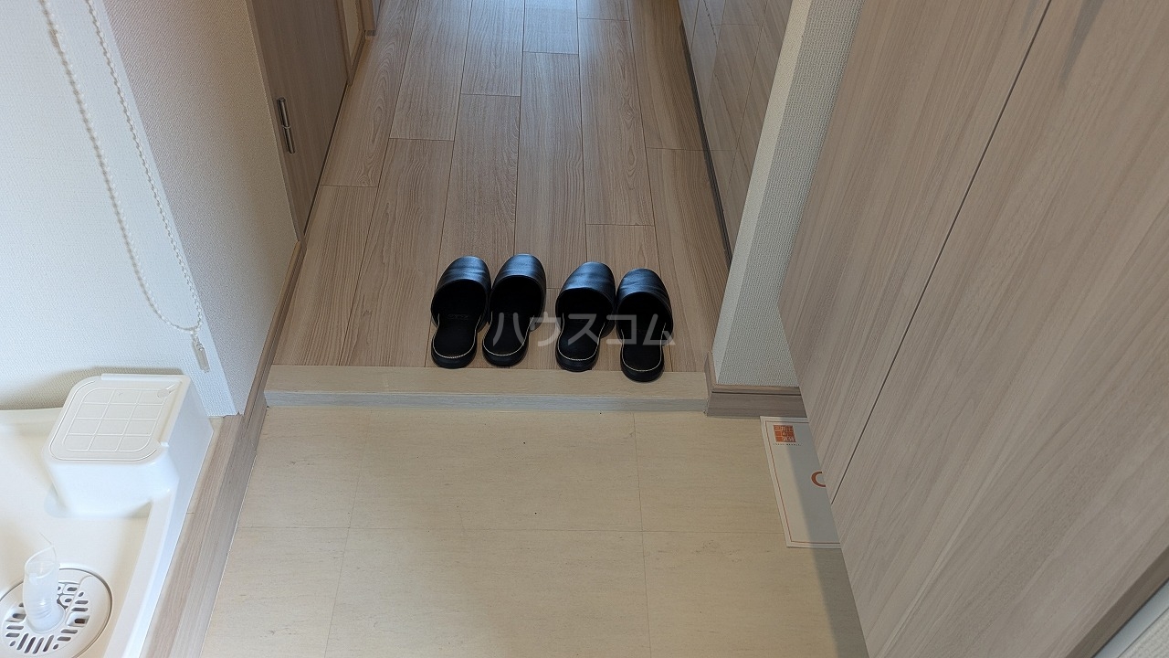 5/18 玄関