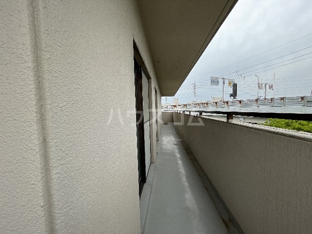17/26 バルコニー