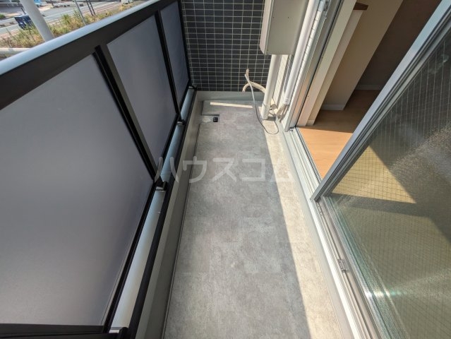 21/30 バルコニー
