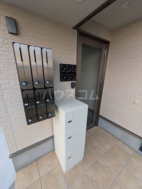 22/30 エントランス