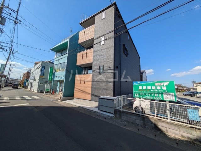 2/30 外観