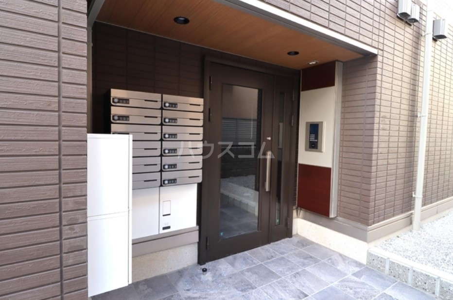 2/11 エントランス