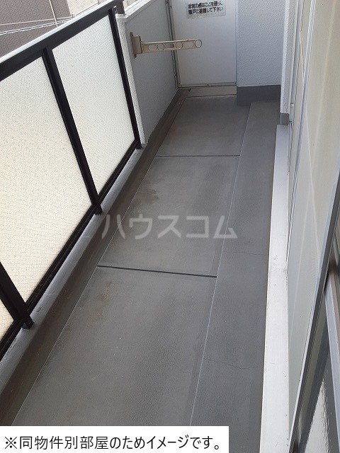 14/25 バルコニー