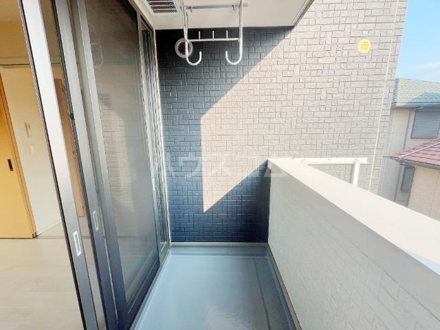 21/30 バルコニー