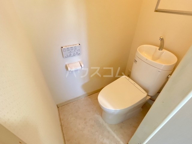 13/27 トイレ
