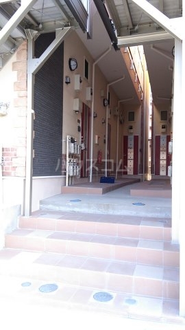 29/30 エントランス