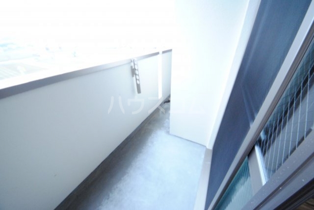 19/30 バルコニー