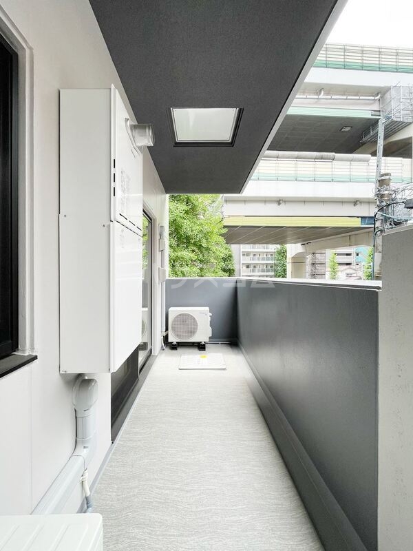 13/28 バルコニー