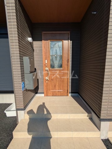 2/3 エントランス