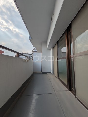 26/30 バルコニー