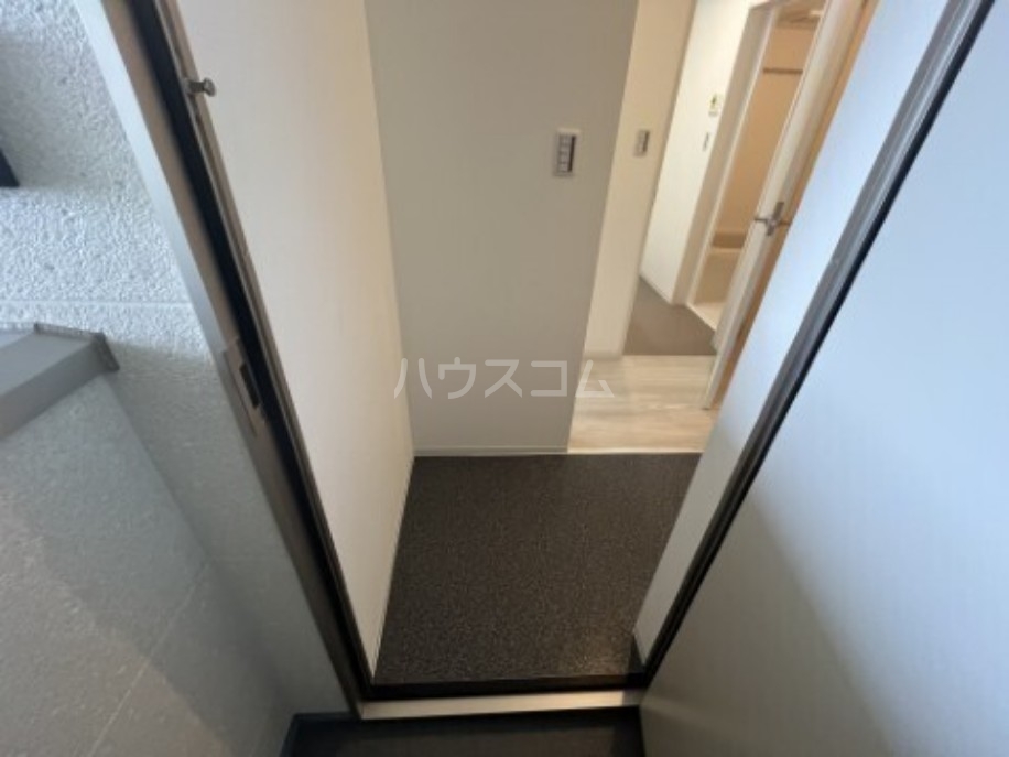 8/22 玄関