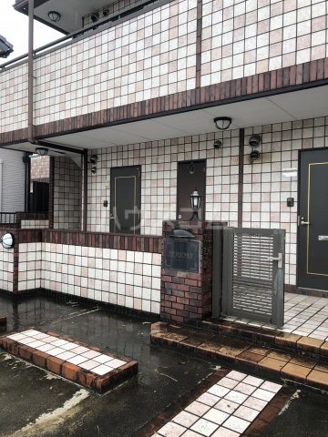 2/8 エントランス