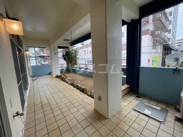 14/22 バルコニー