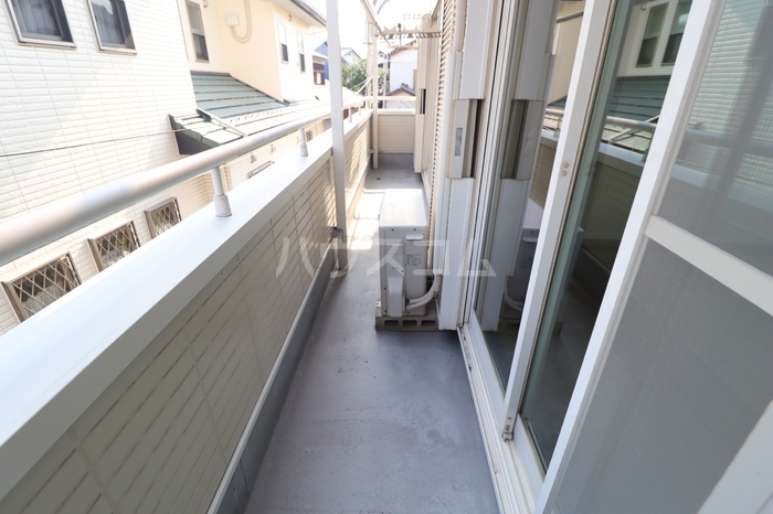 25/30 バルコニー
