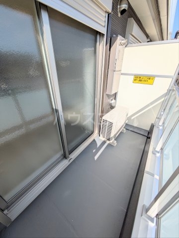 13/19 バルコニー