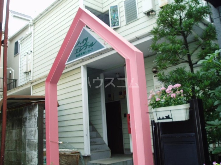 15/25 エントランス