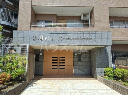 2/12 エントランス