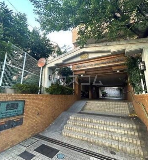 14/24 エントランス