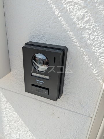 16/22 エントランス