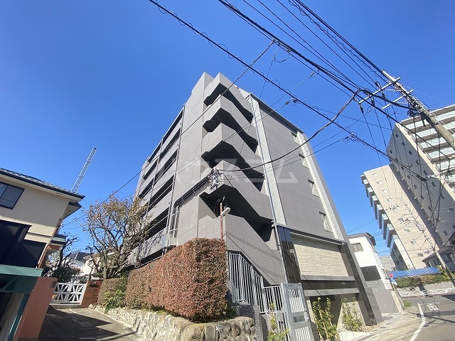2/30 外観